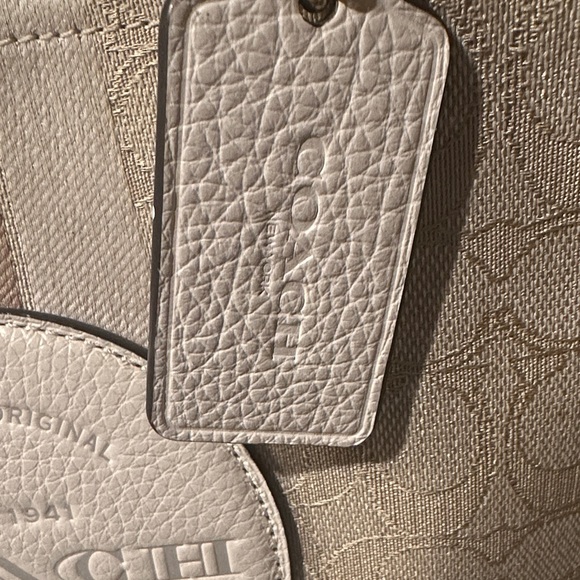 Coach Beige Canvas w/Cream Trim Signature Stripe Dempsey Carryall Tote - Picture 3 of 13